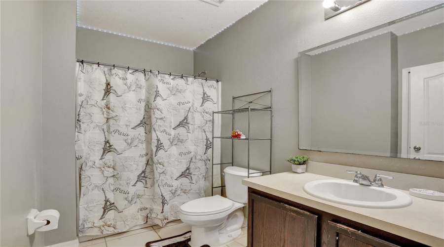 DAVENPORT, Florida 33896, 3 Bedrooms Bedrooms, ,2 BathroomsBathrooms,Residential,For Sale,TAMARIND,0,MFRO6324324