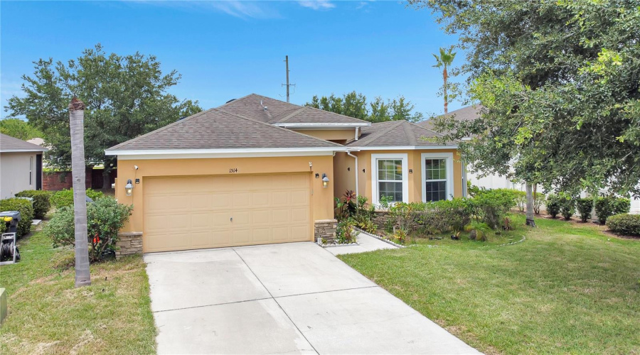 DAVENPORT, Florida 33896, 3 Bedrooms Bedrooms, ,2 BathroomsBathrooms,Residential,For Sale,TAMARIND,0,MFRO6324324