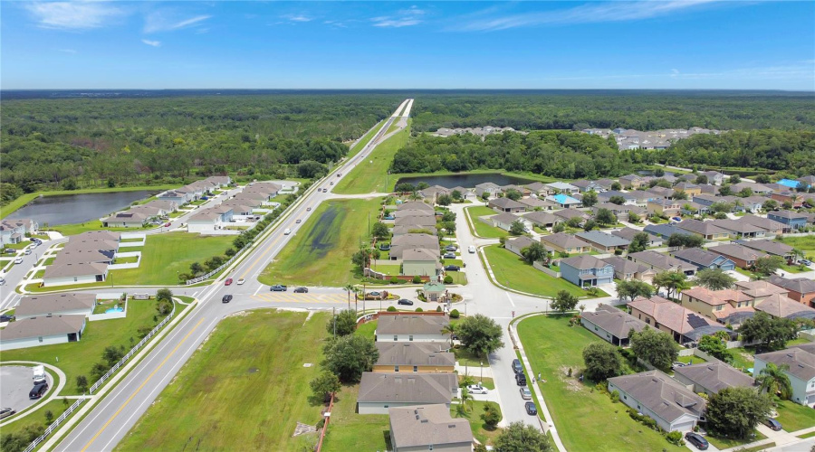 DAVENPORT, Florida 33896, 3 Bedrooms Bedrooms, ,2 BathroomsBathrooms,Residential,For Sale,TAMARIND,0,MFRO6324324