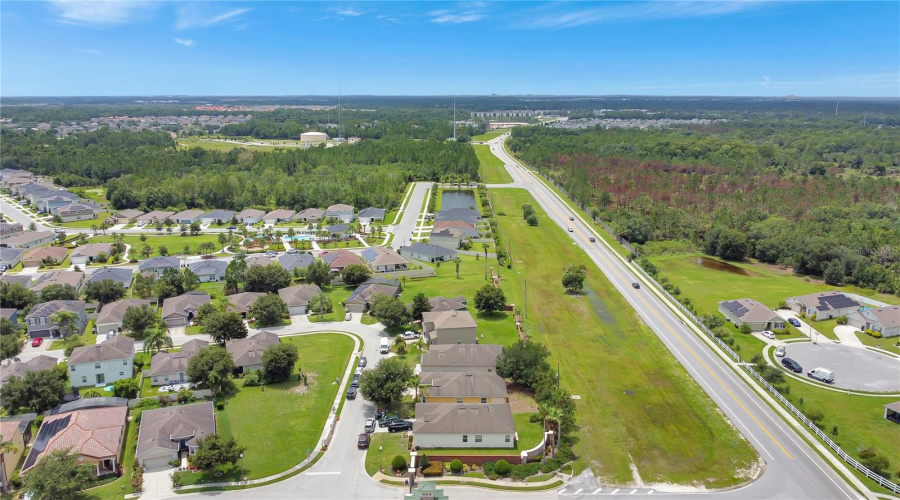 DAVENPORT, Florida 33896, 3 Bedrooms Bedrooms, ,2 BathroomsBathrooms,Residential,For Sale,TAMARIND,0,MFRO6324324