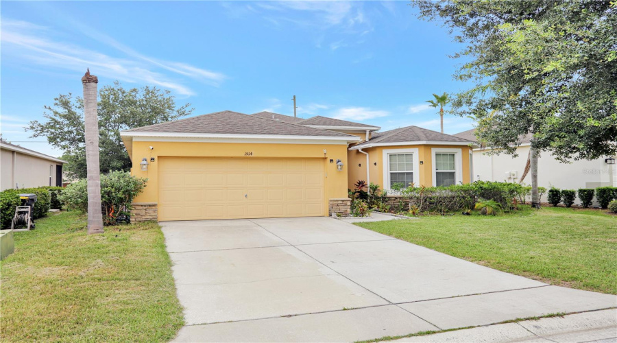 DAVENPORT, Florida 33896, 3 Bedrooms Bedrooms, ,2 BathroomsBathrooms,Residential,For Sale,TAMARIND,0,MFRO6324324
