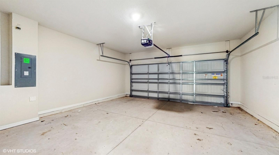 KISSIMMEE, Florida 34746, 3 Bedrooms Bedrooms, ,2 BathroomsBathrooms,Residential,For Sale,SPARKLING SHELL,0,MFRO6325556