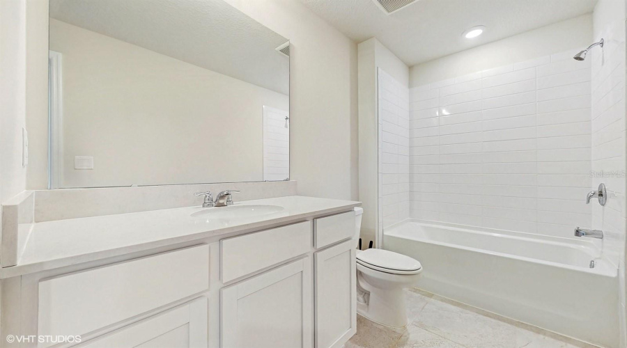 KISSIMMEE, Florida 34746, 3 Bedrooms Bedrooms, ,2 BathroomsBathrooms,Residential,For Sale,SPARKLING SHELL,0,MFRO6325556
