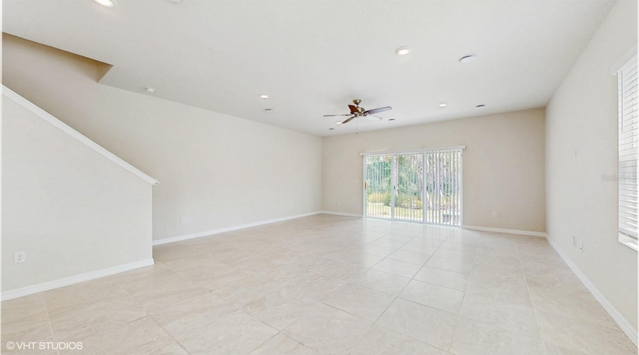 KISSIMMEE, Florida 34746, 3 Bedrooms Bedrooms, ,2 BathroomsBathrooms,Residential,For Sale,SPARKLING SHELL,0,MFRO6325556