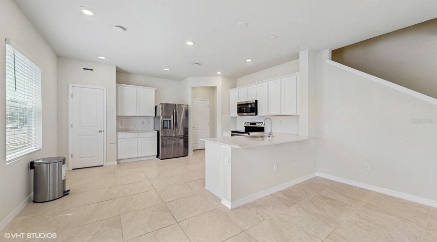 KISSIMMEE, Florida 34746, 3 Bedrooms Bedrooms, ,2 BathroomsBathrooms,Residential,For Sale,SPARKLING SHELL,0,MFRO6325556