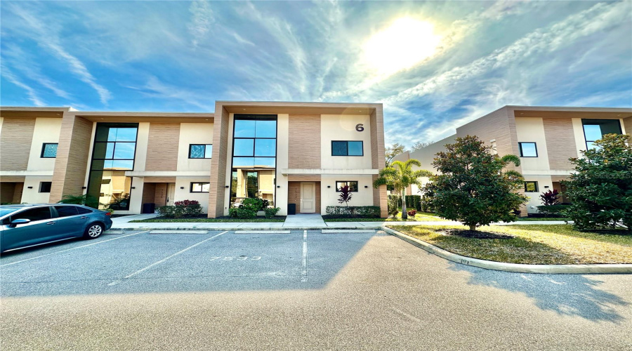 KISSIMMEE, Florida 34747, 4 Bedrooms Bedrooms, ,4 BathroomsBathrooms,Residential,For Sale,BROOKLYN,0,MFRO6324962