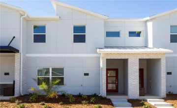 DAVENPORT, Florida 33896, 4 Bedrooms Bedrooms, ,3 BathroomsBathrooms,Residential,For Sale,KINGSBARN,0,MFRS5130601