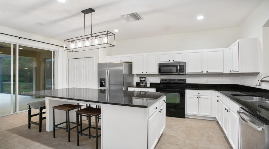 KISSIMMEE, Florida 34747, 7 Bedrooms Bedrooms, ,4 BathroomsBathrooms,Residential,For Sale,SECRET KEY,0,MFRO6297932
