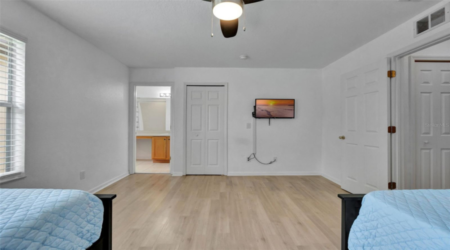 DAVENPORT, Florida 33897, 3 Bedrooms Bedrooms, ,3 BathroomsBathrooms,Residential,For Sale,BERGAMO,0,MFRO6325841