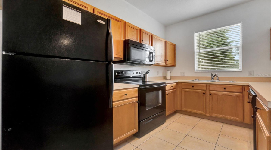 DAVENPORT, Florida 33897, 3 Bedrooms Bedrooms, ,3 BathroomsBathrooms,Residential,For Sale,BERGAMO,0,MFRO6325841
