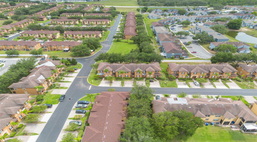 DAVENPORT, Florida 33897, 4 Bedrooms Bedrooms, ,3 BathroomsBathrooms,Residential,For Sale,CALABRIA,0,MFRO6325722