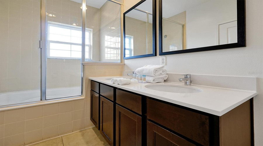 KISSIMMEE, Florida 34746, 2 Bedrooms Bedrooms, ,2 BathroomsBathrooms,Residential,For Sale,CORVETTE,0,MFRO6324433