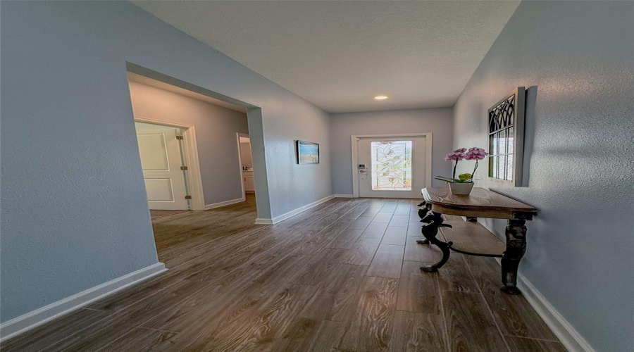 DAVENPORT, Florida 33837, 4 Bedrooms Bedrooms, ,2 BathroomsBathrooms,Residential,For Sale,OAK BLUFF,0,MFRO6325333