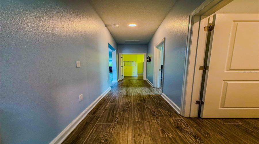 DAVENPORT, Florida 33837, 4 Bedrooms Bedrooms, ,2 BathroomsBathrooms,Residential,For Sale,OAK BLUFF,0,MFRO6325333