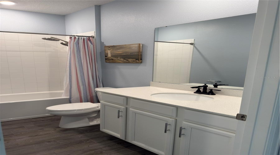 DAVENPORT, Florida 33837, 4 Bedrooms Bedrooms, ,2 BathroomsBathrooms,Residential,For Sale,OAK BLUFF,0,MFRO6325333