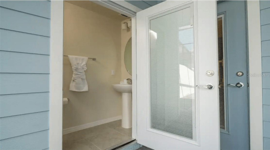 DAVENPORT, Florida 33897, 5 Bedrooms Bedrooms, ,4 BathroomsBathrooms,Residential,For Sale,LANA,0,MFRS5130631