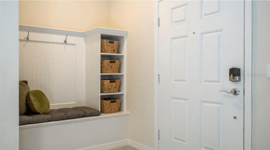DAVENPORT, Florida 33897, 5 Bedrooms Bedrooms, ,4 BathroomsBathrooms,Residential,For Sale,LANA,0,MFRS5130631