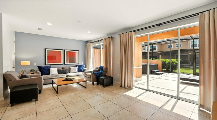 KISSIMMEE, Florida 34746, 2 Bedrooms Bedrooms, ,2 BathroomsBathrooms,Residential,For Sale,BUGATTI,0,MFRO6326121