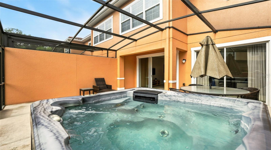 KISSIMMEE, Florida 34746, 2 Bedrooms Bedrooms, ,2 BathroomsBathrooms,Residential,For Sale,BUGATTI,0,MFRO6326121