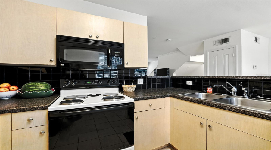 CELEBRATION, Florida 34747, 3 Bedrooms Bedrooms, ,2 BathroomsBathrooms,Residential,For Sale,CENTERVALE,0,MFRS5130624