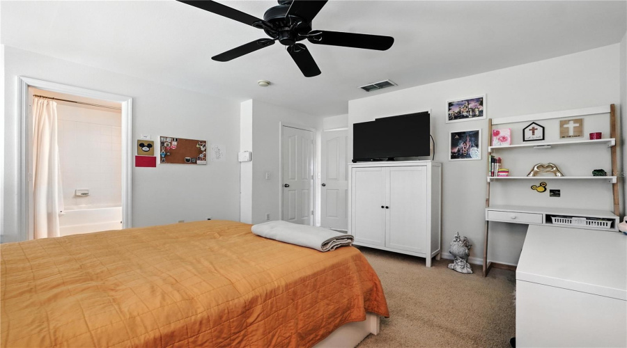 CELEBRATION, Florida 34747, 3 Bedrooms Bedrooms, ,2 BathroomsBathrooms,Residential,For Sale,CENTERVALE,0,MFRS5130624