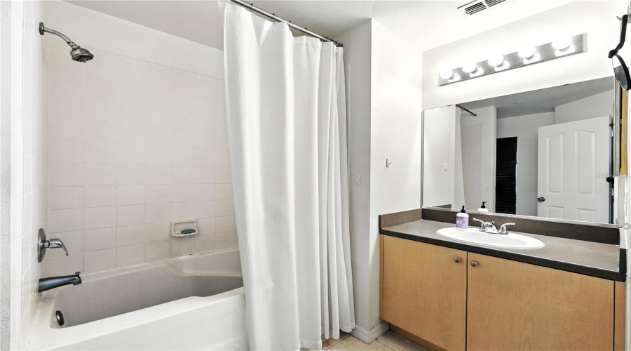 CELEBRATION, Florida 34747, 3 Bedrooms Bedrooms, ,2 BathroomsBathrooms,Residential,For Sale,CENTERVALE,0,MFRS5130624