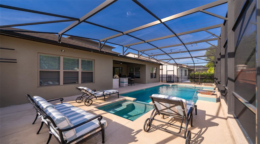 ORLANDO, Florida 32836, 4 Bedrooms Bedrooms, ,3 BathroomsBathrooms,Residential,For Sale,ROYAL ESTATES,0,MFRO6325558