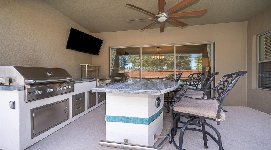 ORLANDO, Florida 32836, 4 Bedrooms Bedrooms, ,3 BathroomsBathrooms,Residential,For Sale,ROYAL ESTATES,0,MFRO6325558