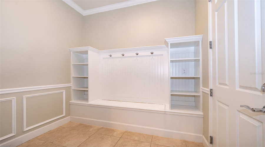 ORLANDO, Florida 32836, 4 Bedrooms Bedrooms, ,3 BathroomsBathrooms,Residential,For Sale,ROYAL ESTATES,0,MFRO6325558