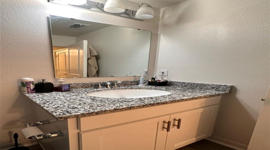 DAVENPORT, Florida 33897, 3 Bedrooms Bedrooms, ,2 BathroomsBathrooms,Residential,For Sale,MIRABELLA,0,MFRS5130532