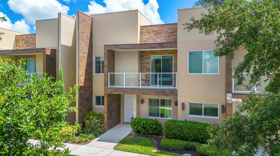 KISSIMMEE, Florida 34747, 4 Bedrooms Bedrooms, ,4 BathroomsBathrooms,Residential,For Sale,BRASILIA,0,MFRO6325728