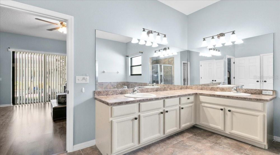 Primary Bathroom First Floor Picture 1