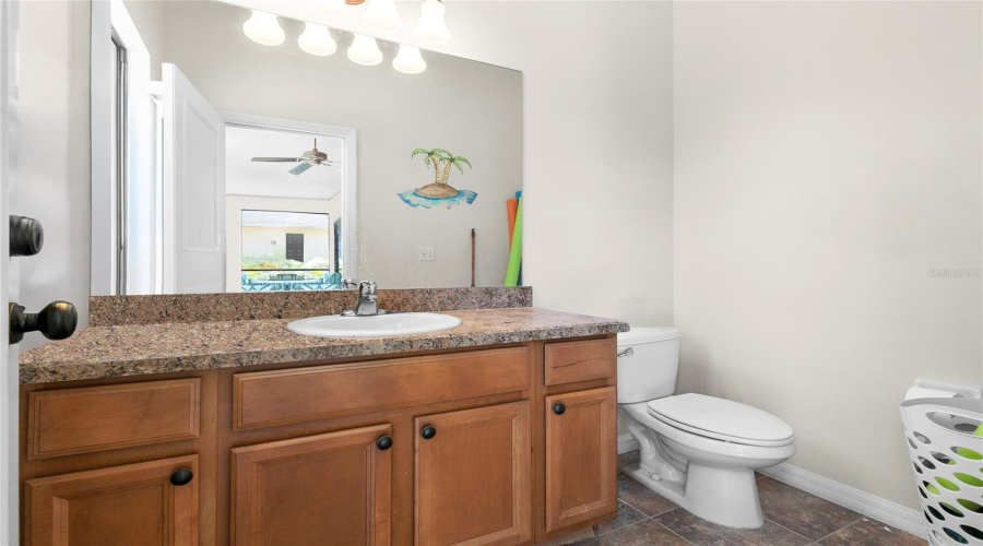 Pool 1/2 Bathroom