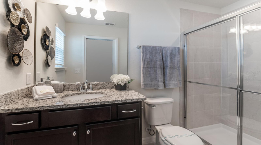 DAVENPORT, Florida 33897, 7 Bedrooms Bedrooms, ,5 BathroomsBathrooms,Residential,For Sale,ALOHA,0,MFRO6325422