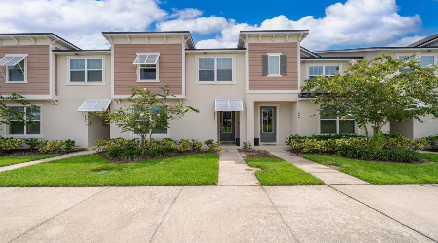 KISSIMMEE, Florida 34747, 5 Bedrooms Bedrooms, ,4 BathroomsBathrooms,Residential,For Sale,TROPICAL PALMS,0,MFRO6325817