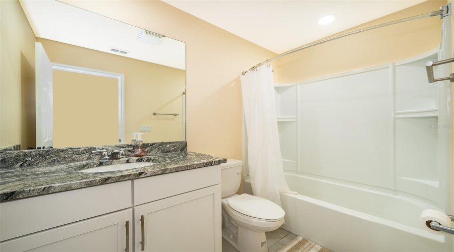 KISSIMMEE, Florida 34747, 5 Bedrooms Bedrooms, ,4 BathroomsBathrooms,Residential,For Sale,TROPICAL PALMS,0,MFRO6325817
