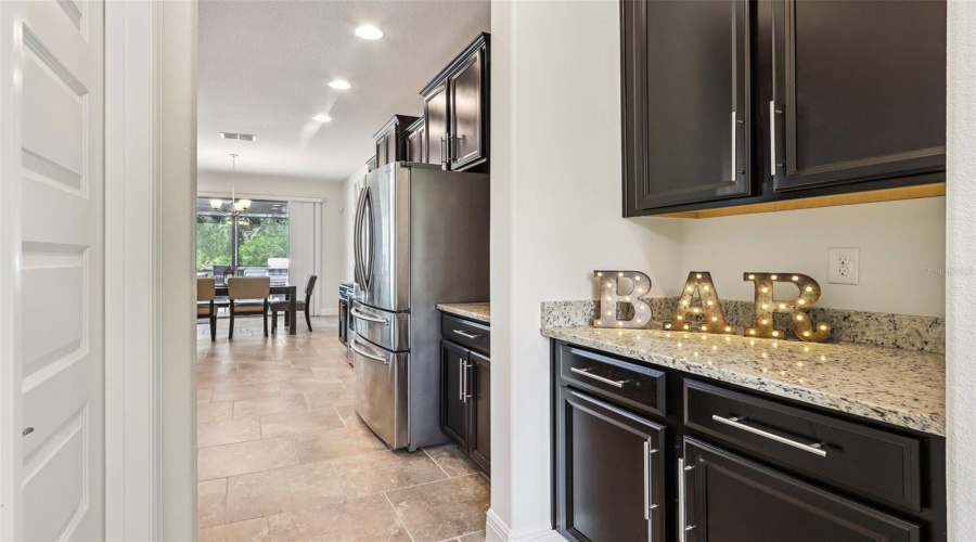 DAVENPORT, Florida 33837, 5 Bedrooms Bedrooms, ,3 BathroomsBathrooms,Residential,For Sale,BENOIT,0,MFRO6326064