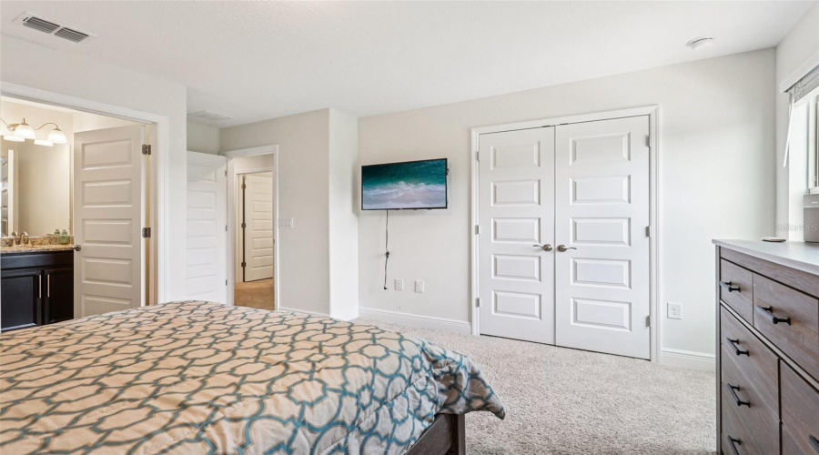 DAVENPORT, Florida 33837, 5 Bedrooms Bedrooms, ,3 BathroomsBathrooms,Residential,For Sale,BENOIT,0,MFRO6326064