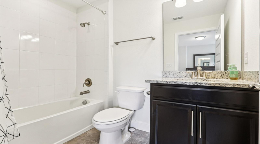 DAVENPORT, Florida 33837, 5 Bedrooms Bedrooms, ,3 BathroomsBathrooms,Residential,For Sale,BENOIT,0,MFRO6326064