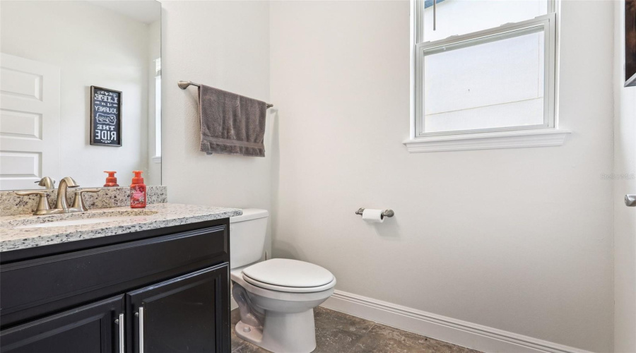 DAVENPORT, Florida 33837, 5 Bedrooms Bedrooms, ,3 BathroomsBathrooms,Residential,For Sale,BENOIT,0,MFRO6326064