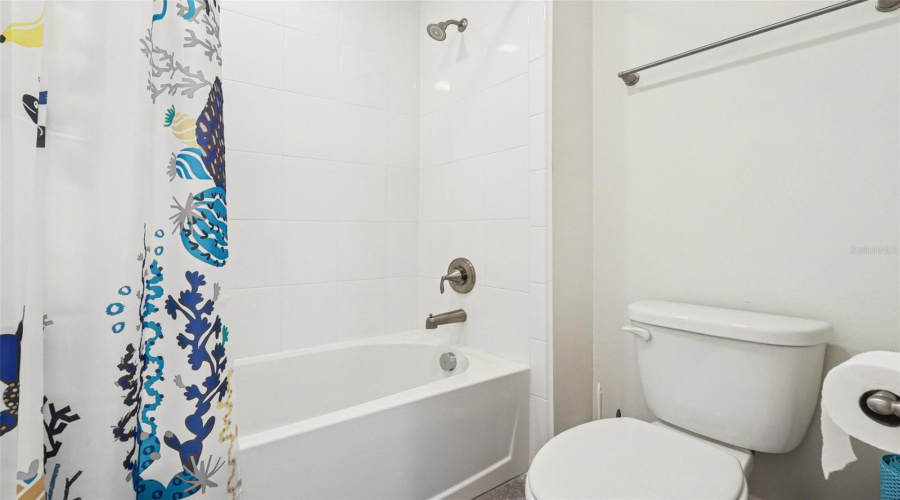 DAVENPORT, Florida 33837, 5 Bedrooms Bedrooms, ,3 BathroomsBathrooms,Residential,For Sale,BENOIT,0,MFRO6326064