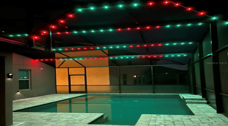 DAVENPORT, Florida 33837, 5 Bedrooms Bedrooms, ,3 BathroomsBathrooms,Residential,For Sale,BENOIT,0,MFRO6326064