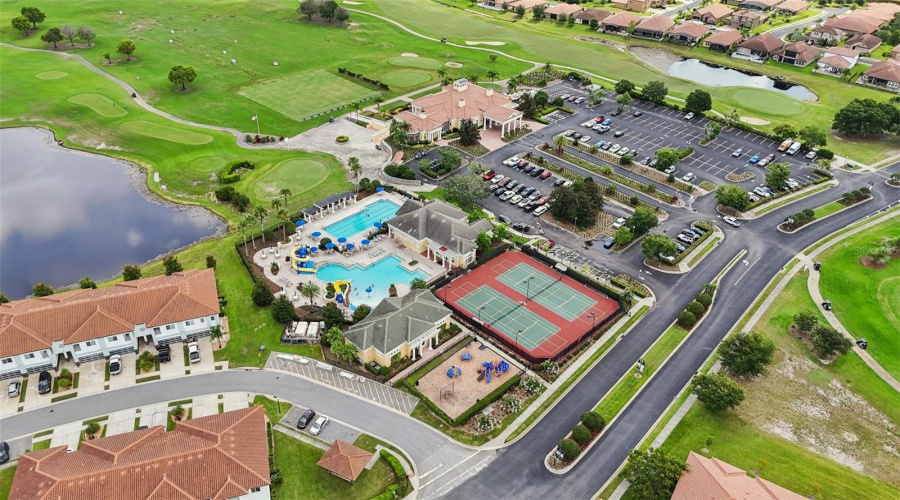 DAVENPORT, Florida 33837, 5 Bedrooms Bedrooms, ,3 BathroomsBathrooms,Residential,For Sale,BENOIT,0,MFRO6326064