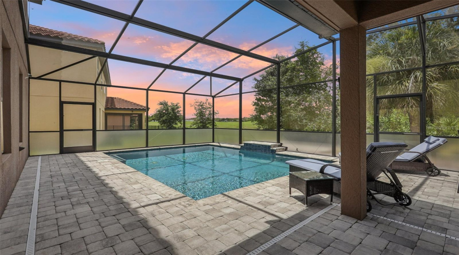 DAVENPORT, Florida 33837, 5 Bedrooms Bedrooms, ,3 BathroomsBathrooms,Residential,For Sale,BENOIT,0,MFRO6326064