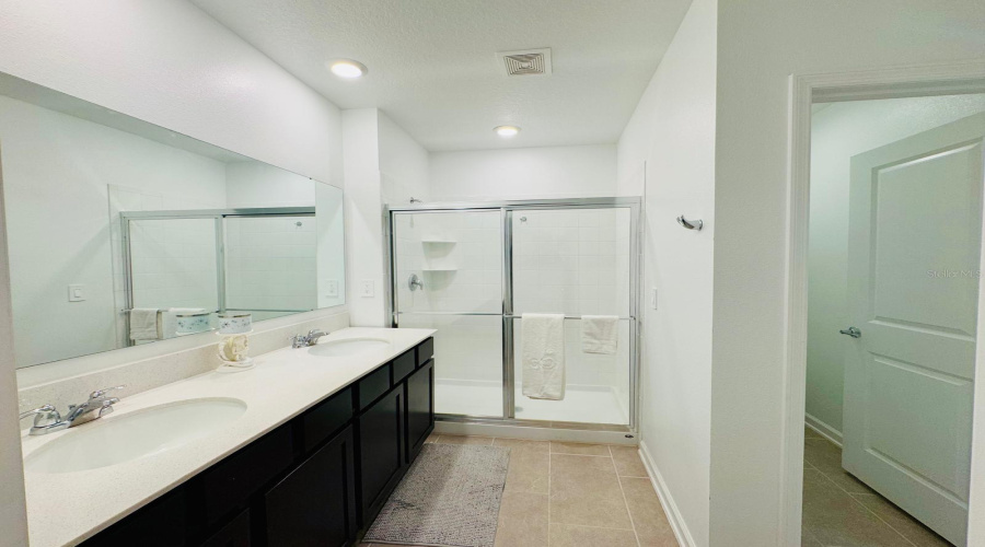 DAVENPORT, Florida 33837, 3 Bedrooms Bedrooms, ,2 BathroomsBathrooms,Residential,For Sale,COOL SUMMER,0,MFRO6326184