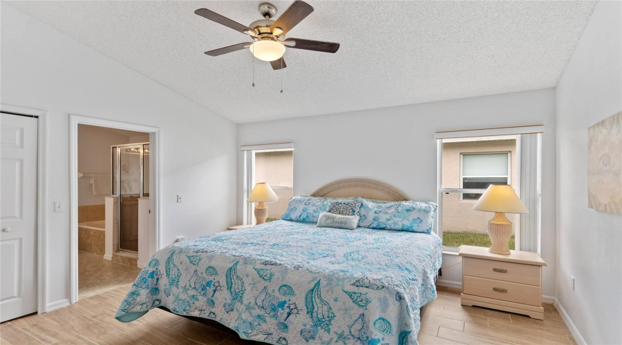 DAVENPORT, Florida 33837, 4 Bedrooms Bedrooms, ,3 BathroomsBathrooms,Residential,For Sale,KIMBERLY POINT,0,MFRO6249204