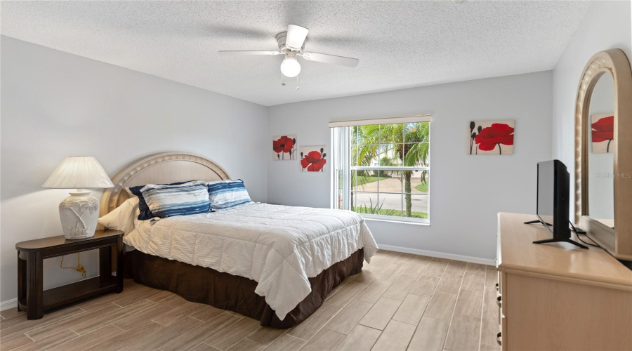 DAVENPORT, Florida 33837, 4 Bedrooms Bedrooms, ,3 BathroomsBathrooms,Residential,For Sale,KIMBERLY POINT,0,MFRO6249204