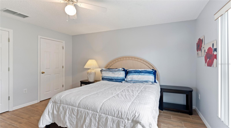 DAVENPORT, Florida 33837, 4 Bedrooms Bedrooms, ,3 BathroomsBathrooms,Residential,For Sale,KIMBERLY POINT,0,MFRO6249204
