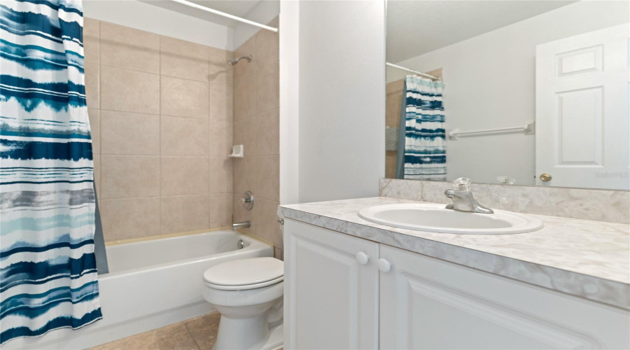 DAVENPORT, Florida 33837, 4 Bedrooms Bedrooms, ,3 BathroomsBathrooms,Residential,For Sale,KIMBERLY POINT,0,MFRO6249204