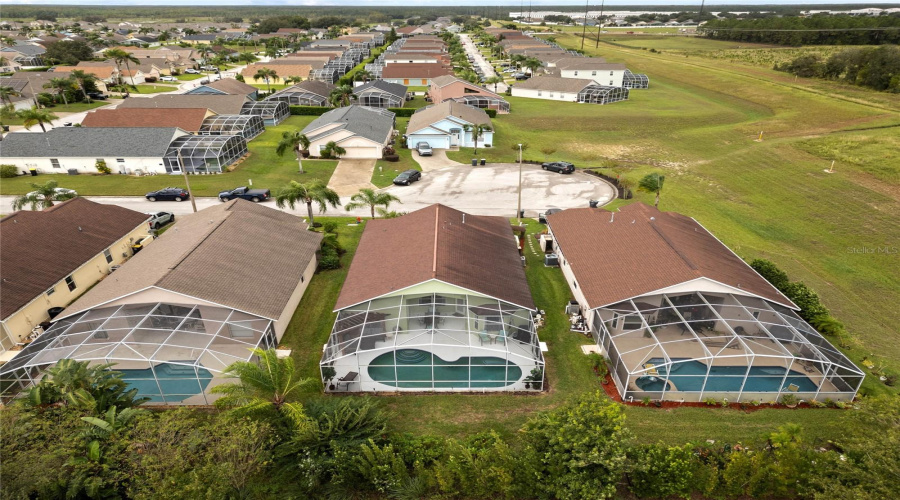 DAVENPORT, Florida 33837, 4 Bedrooms Bedrooms, ,3 BathroomsBathrooms,Residential,For Sale,KIMBERLY POINT,0,MFRO6249204